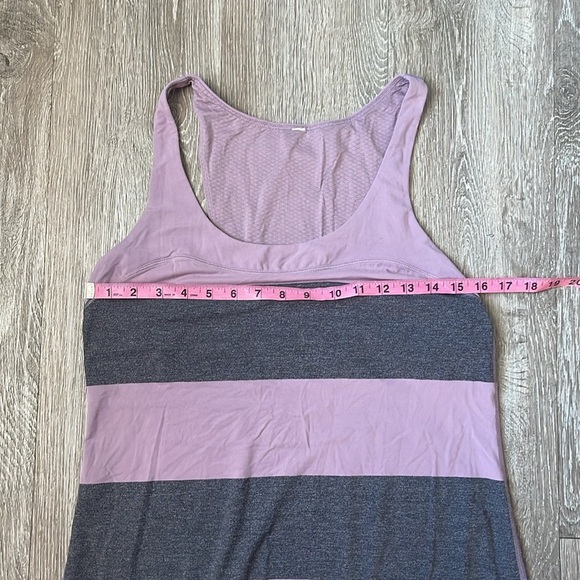 Lululemon run first base tank top light purple and gray workout athletic - Picture 2 of 4